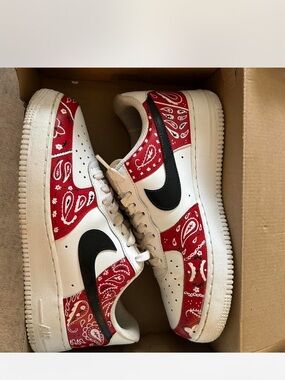Custom Nike Air Force 1’s Unisex